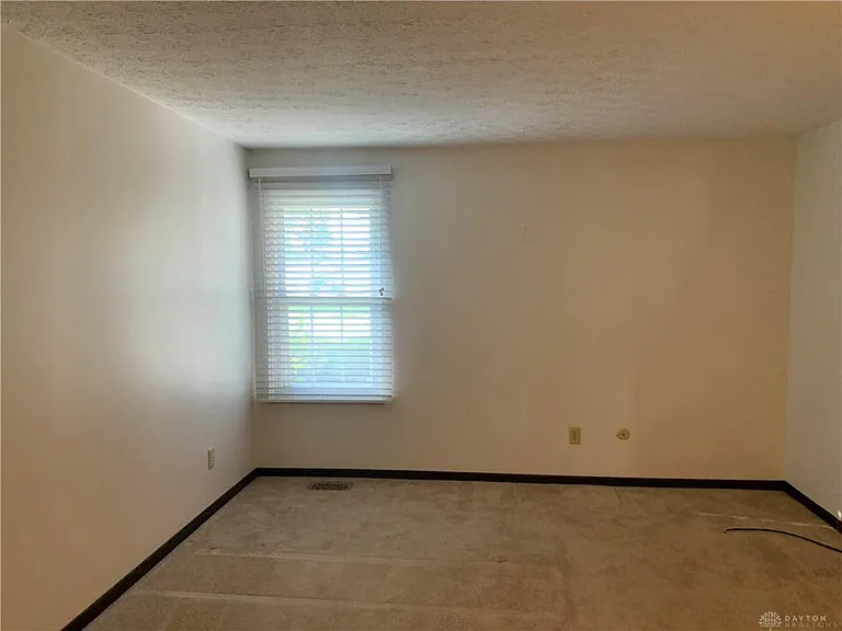 8770 Washington Colony Dr — Photo 9