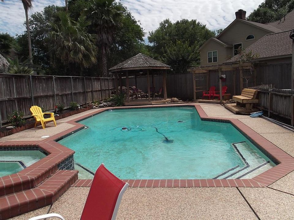 1st image of 1726 Chateau Bend Ct