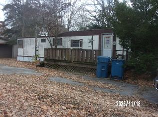 604 N Jefferson St, Watseka, IL 60970