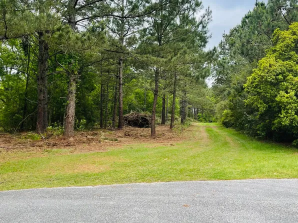 13416 Byrnes Dr, Saucier, MS 39574