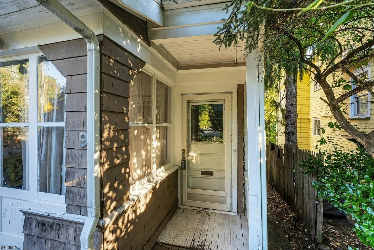 3 bed, 2.0 bath, $3,100 — Photo 2