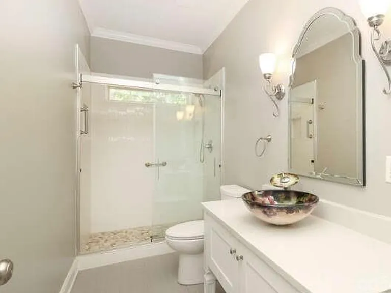 2587 Penngate Dr — Photo 15