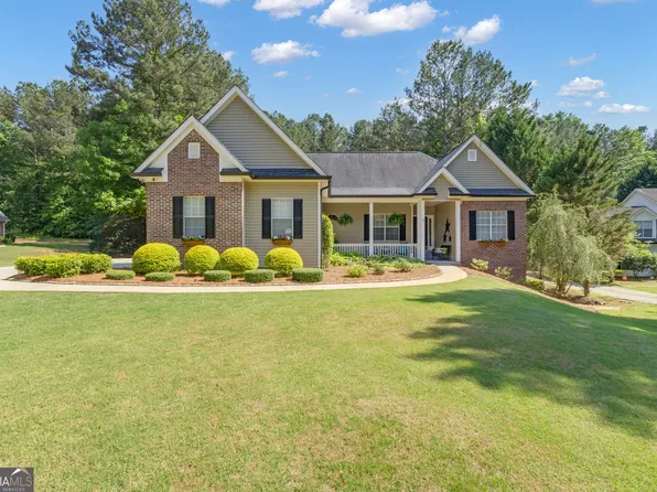 150 Cold Harbor Ct, Sharpsburg, GA 30277