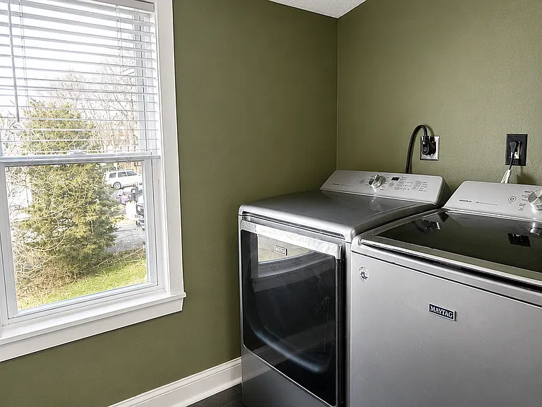 42 Clinton St #2 — Photo 8