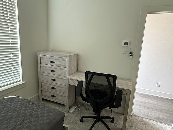 Bedroom 1b
