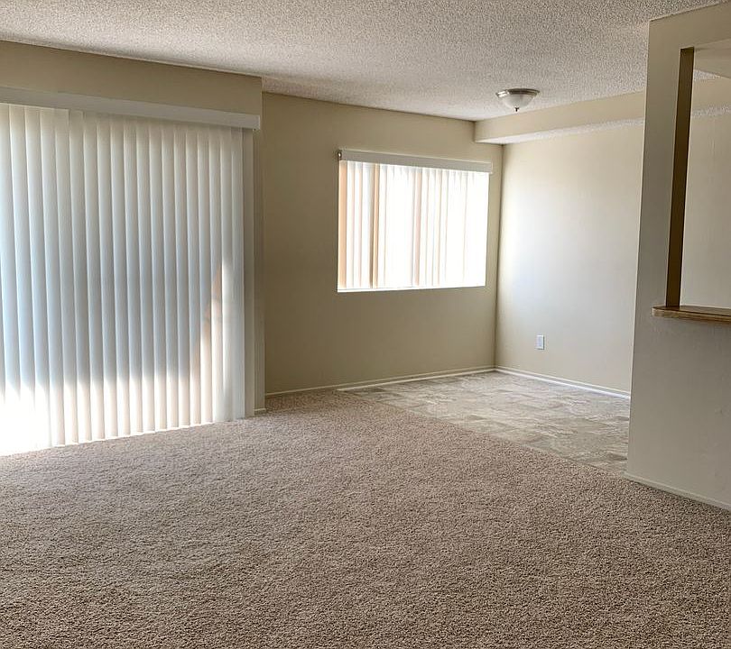 1st image of 555 N Gaffey St #107