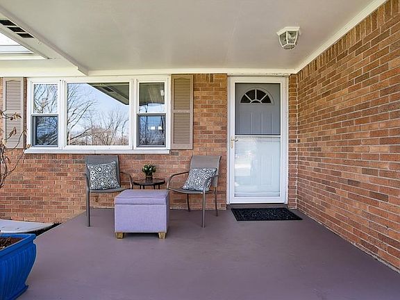 2nd image of 6259 Eastgate Ave