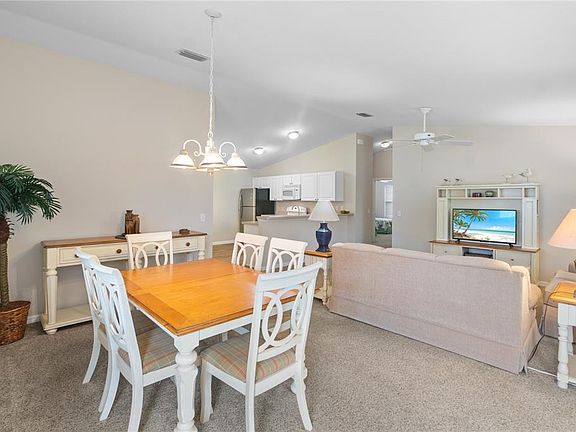 4th image of 2672 Sandhill Ct