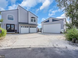 108 Eliza Ln, Manahawkin, NJ 08050