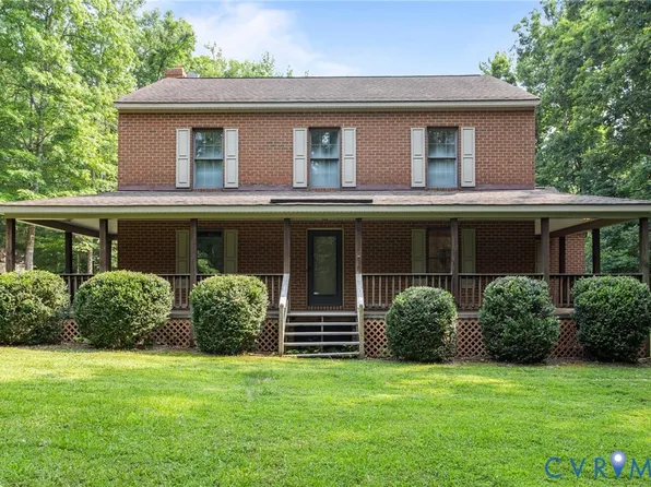 325 Hamlet Rd, Manakin Sabot, VA 23103