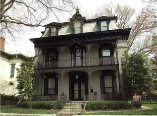 706 SE 1st St, Evansville, IN 47713