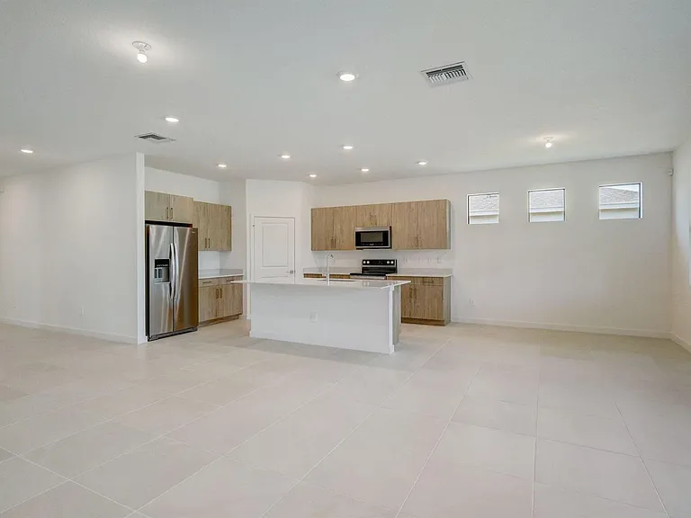 5946 SE Skyblue Cir — Photo 7