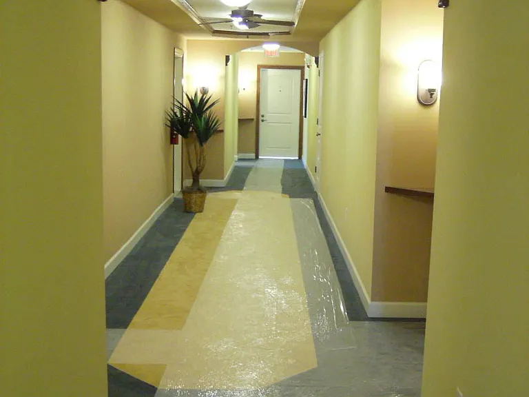 920 Marquette Ave #306 — Photo 5