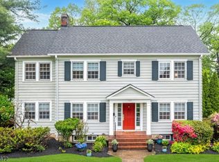 121 Beverly Rd, Montclair, NJ 07043