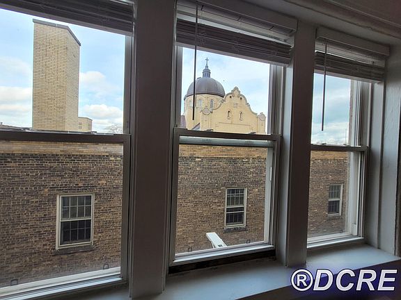 3rd image of 4630 N Ashland Ave #B3w