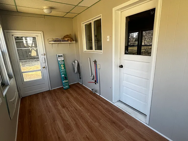 417 Smith St #2 — Photo 7