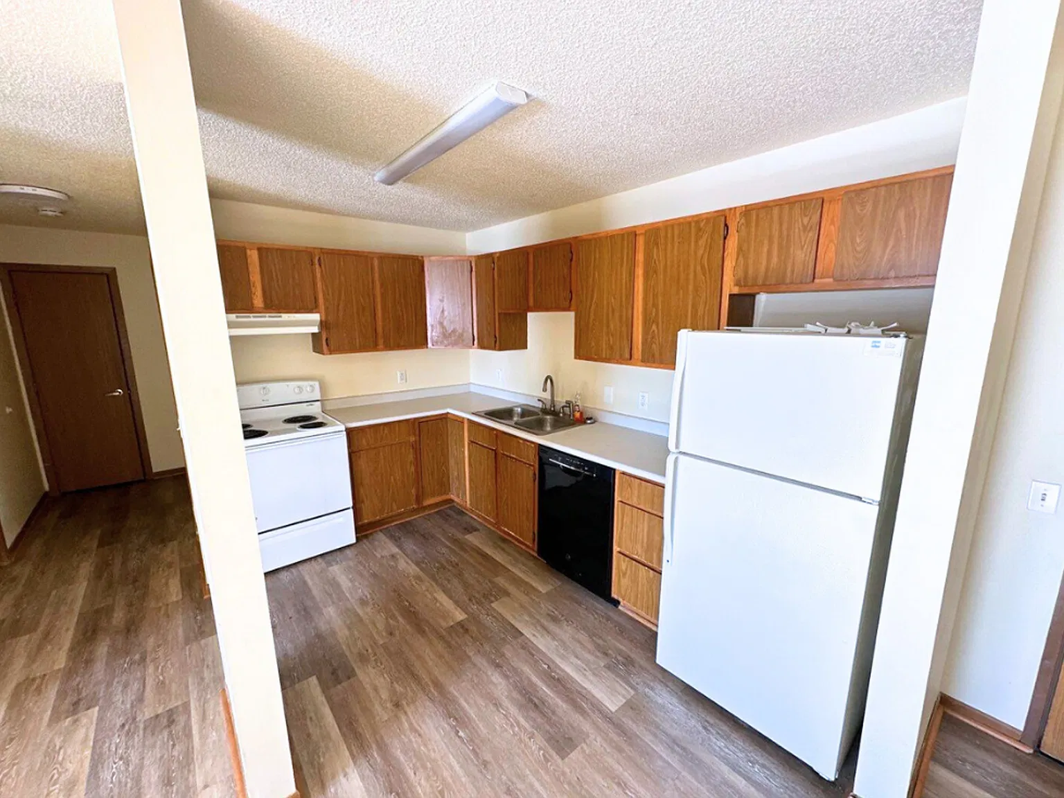 City View Apartments — Photo 2