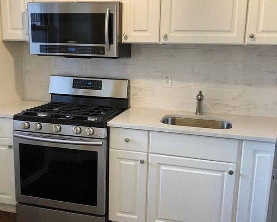 1st image of 91 Strawberry Hill Ave APT 624