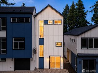 14308 B Roslyn Pl N, Seattle, WA 98133