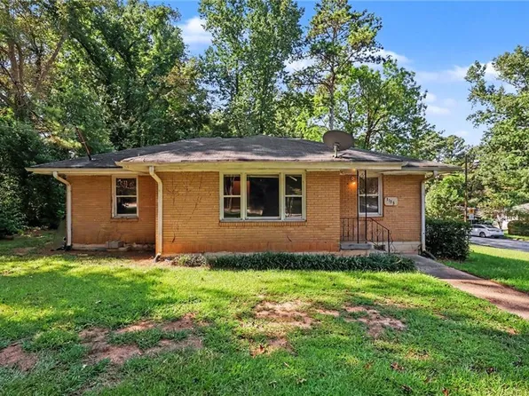 3133 McAfee Rd, Decatur, GA 30032