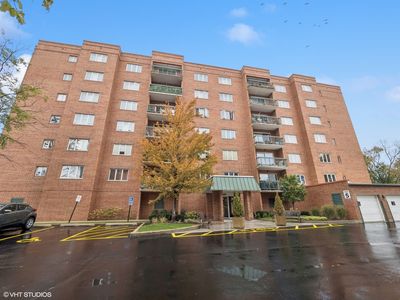 545 S River Rd APT 207, Des Plaines, IL, 60016