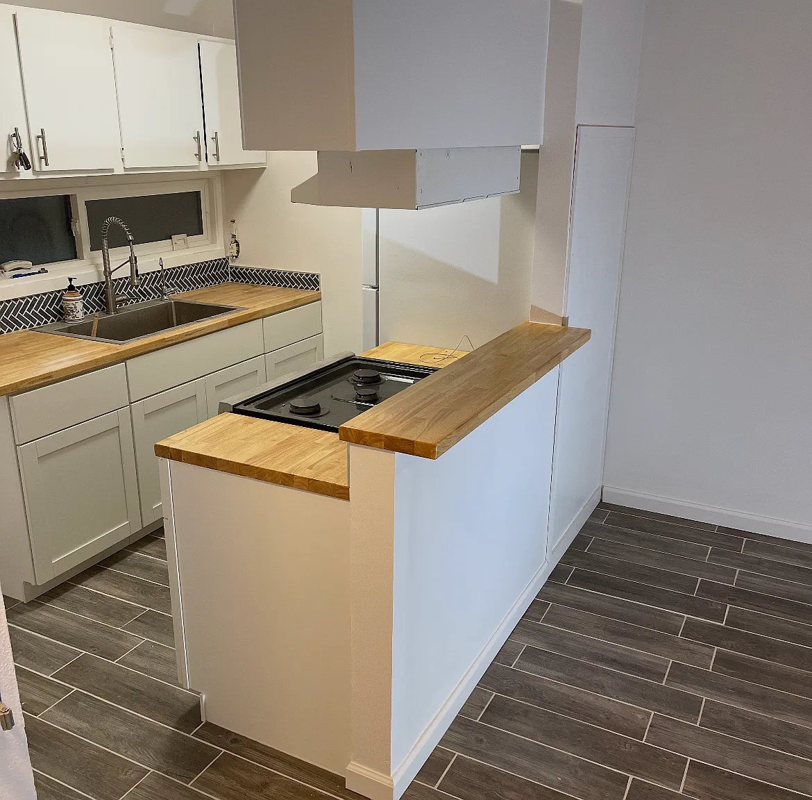 1 bed, 525 sqft, $2,100 — Photo 3