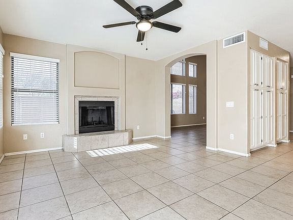 4th image of 250 W Juniper Ave Unit 71