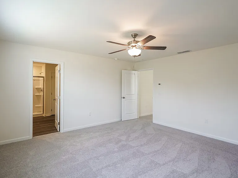 179 Snowdrop Ave — Photo 10