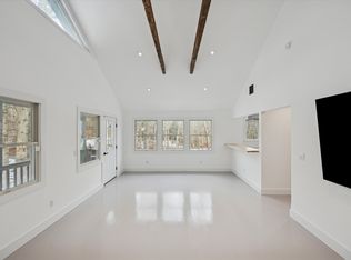 876A Millstone Rd, Water Mill, NY 11976