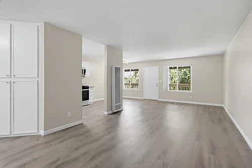 Moss Garden Apartments Photo 1 Moss Garden Apartments Photo 1