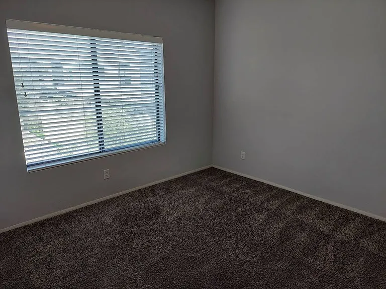18777 N 43rd Ave #11 — Photo 23