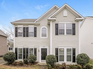 9228 Ligon Ct, Charlotte, NC 28213