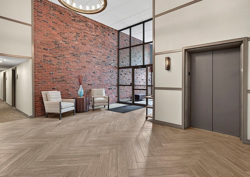 1st image of 993 Massachusetts Ave APT 113