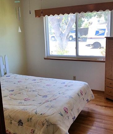 5th image of 399 Elm Ave