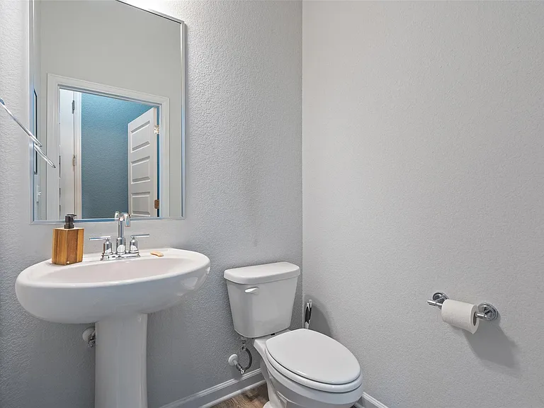 13607 Terrett Trce #110 — Photo 38