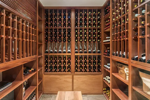 Rented by Compass | media 59