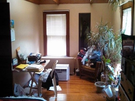 4th image of 422 East Ave
