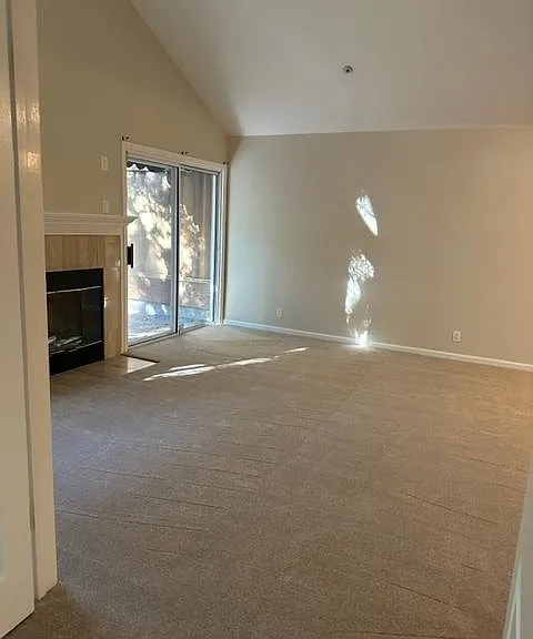 25 Coopers Hawk Ct — Photo 4