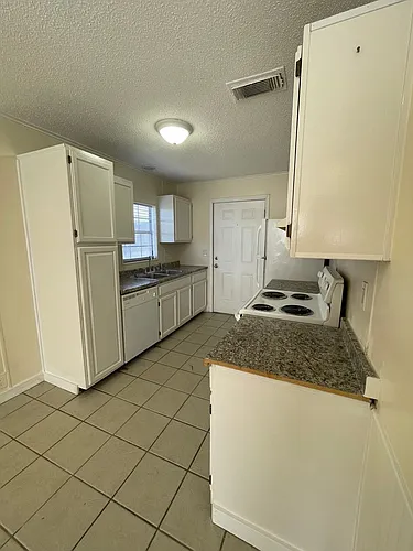 200 Aster St Photo 1