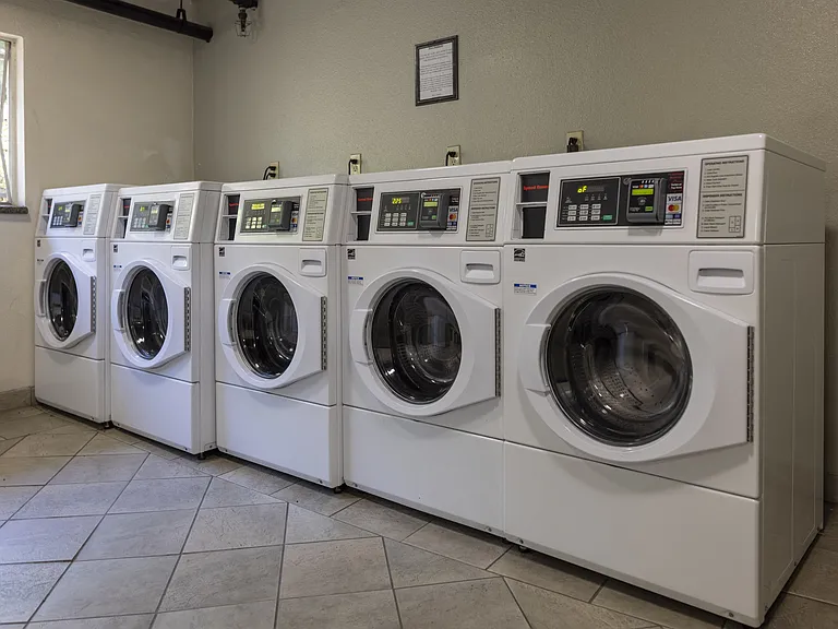 Terrace Trousdale Apartments Laundry