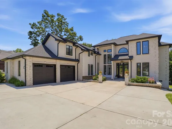 1164 Harper Lee Dr, Newton, NC 28658