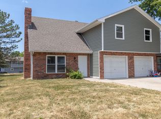 3611 Hermitage Rd, Columbia, MO 65201