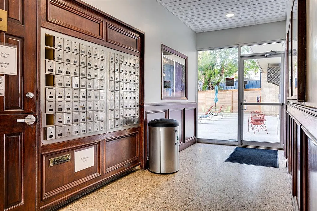 1800 Lavaca Street Unit#107 - 107 — Photo 4