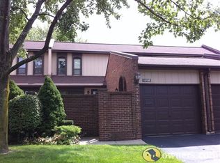 1215 Kirts Blvd UNIT B, Troy, MI 48084