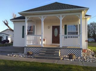 1672 Sunset Dr, Emmett, ID 83617