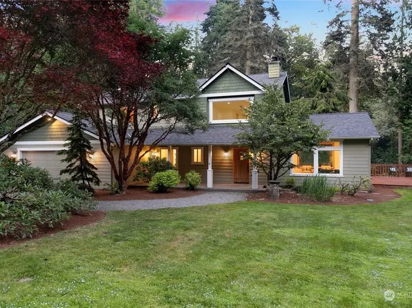 29152 Gamble Place NE, Kingston, WA 98346