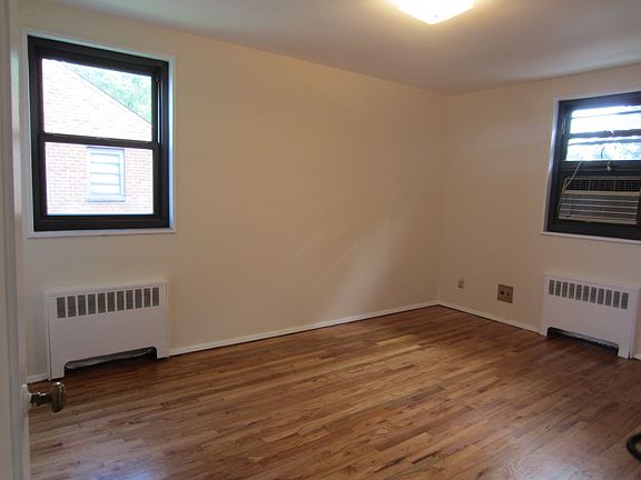 3rd image of 1744 201st St