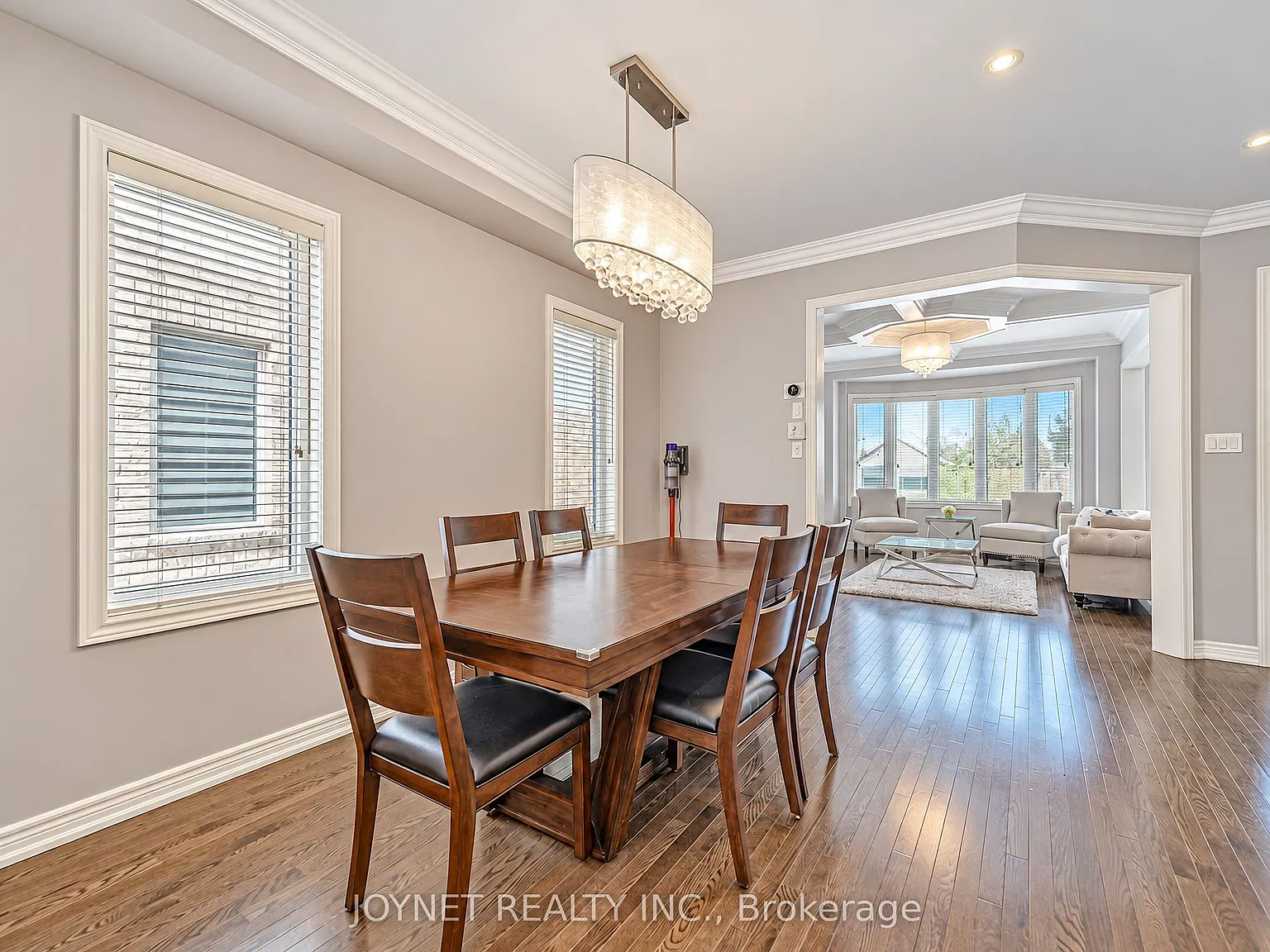 4 bed, $3,600 — Photo 4