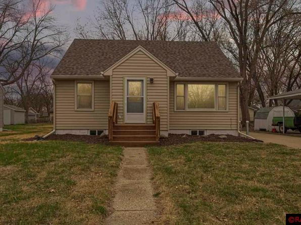 432 Jefferson Ave, North Mankato, MN 56003