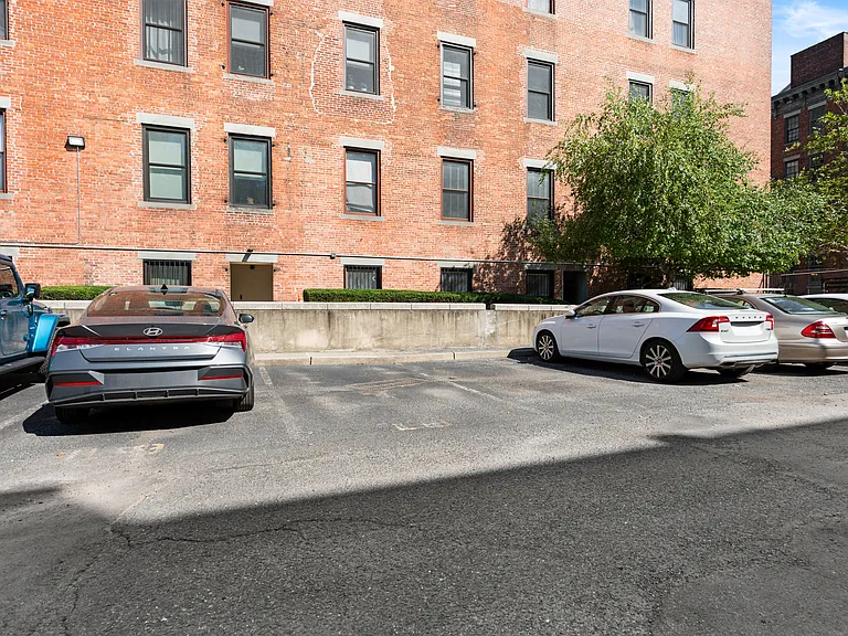 186 Wayne St #425D — Photo 33